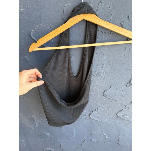 halter top - Picture 5 of 5